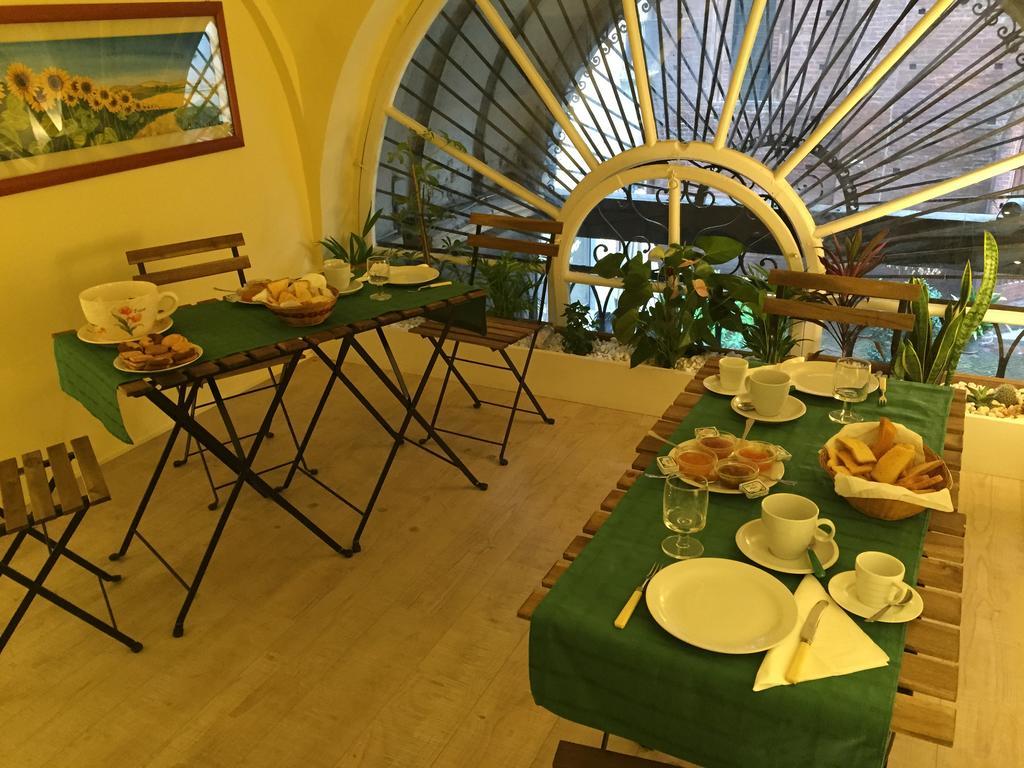 Bed and breakfast Tres Chic 2*
